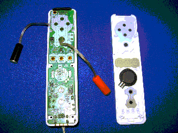 photo of interior of Wii Remote